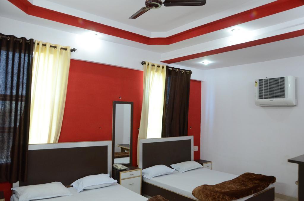 Oyo 19802 Hotel Anant Plaza Agra  Pokój zdjęcie